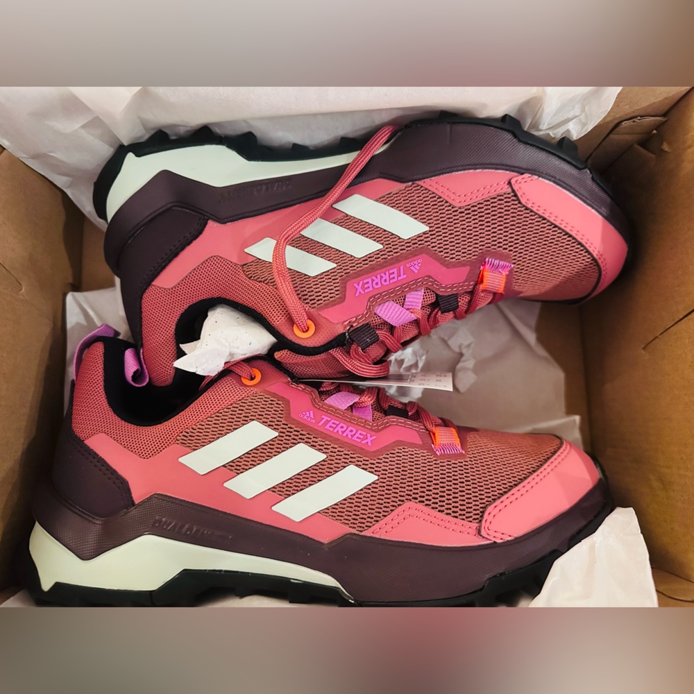 ⭐️NWT⭐️ ADIDAS TERREX AX4 W